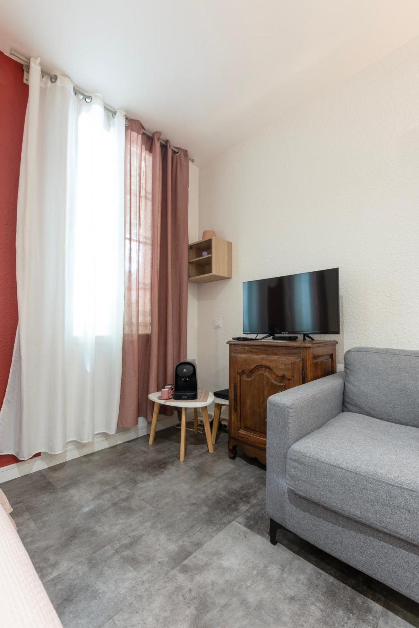 La Casita - Studio Confort Avec Parking Prive - Lit Douillet - Centre Uzes, Pont Du Gard Zewnętrze zdjęcie